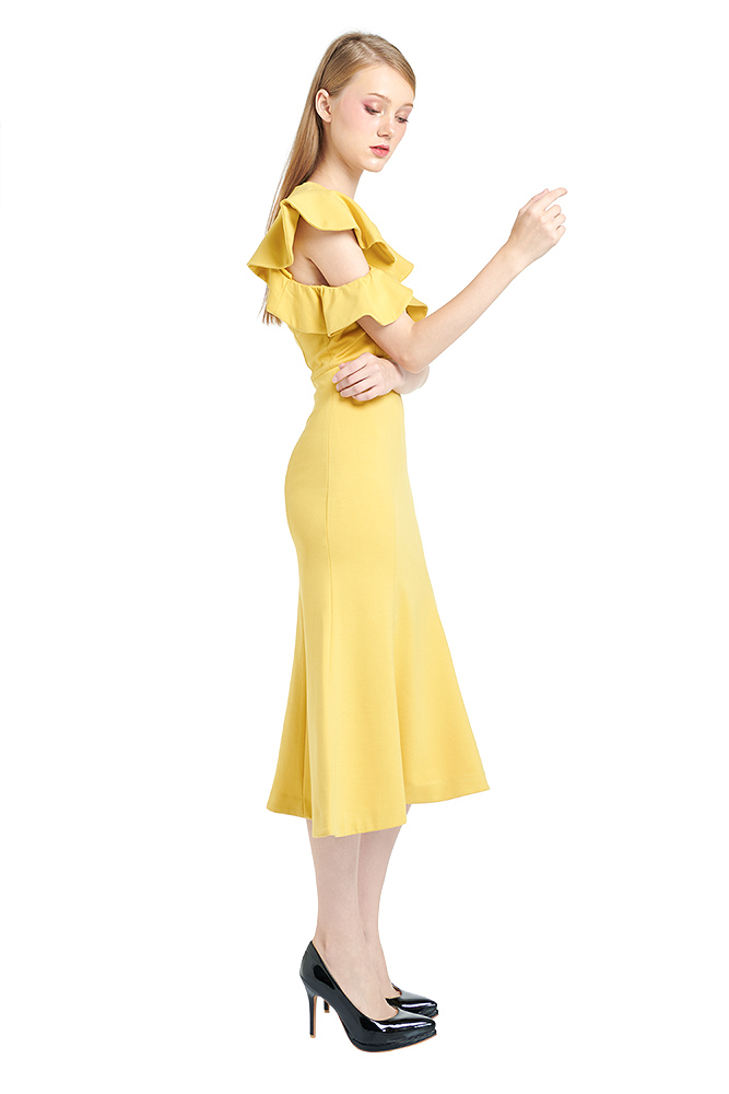 side view of the dress